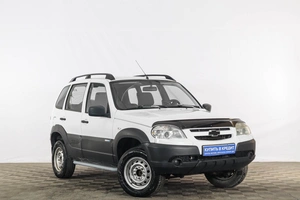 Внедорожник Chevrolet Niva 2016 года, 659000 рублей, Тюмень