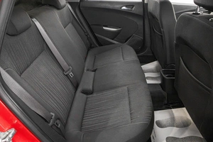 Хетчбэк Opel Astra 2012 года, 649000 рублей, Барнаул