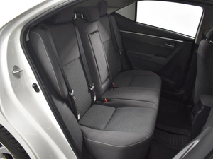 Седан Toyota Corolla 2017 года, 1647300 рублей, Казань