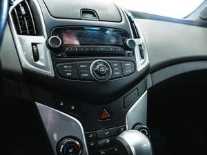 Хетчбэк Chevrolet Cruze 2012 года, 750000 рублей, Красноярск