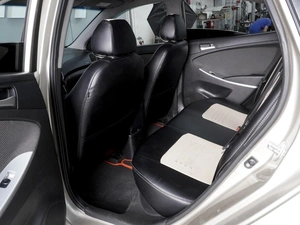 Седан Hyundai Solaris 2011 года, 970000 рублей, Ростов-на-Дону