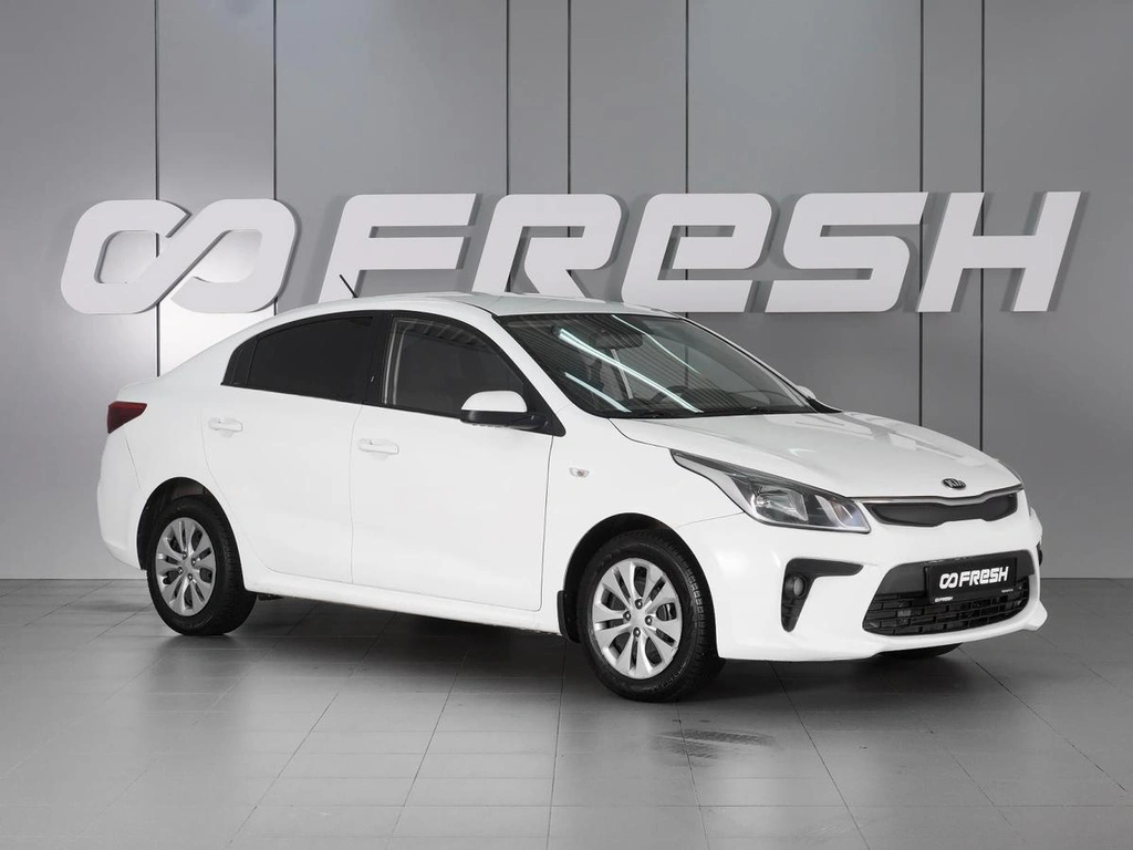 Седан Kia Rio 2019 года, 1199000 рублей, Красный Пахарь