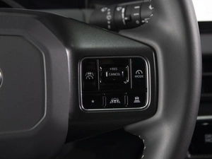 Внедорожник Toyota RAV4 2026 года, 4300000 рублей, Омск