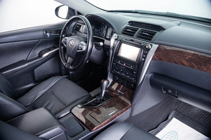 Седан Toyota Camry 2015 года, 1799000 рублей, Пермь