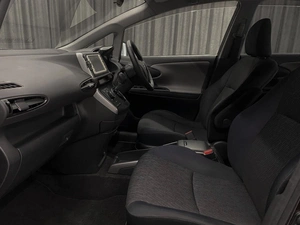 Минивэн Toyota Wish 2010 года, 1169000 рублей, Красноярск