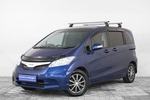 Минивэн Honda Freed 2012 года, 1149000 рублей, Кемерово