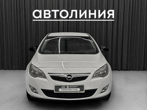 Хетчбэк Opel Astra 2012 года, 599000 рублей, Красноярск
