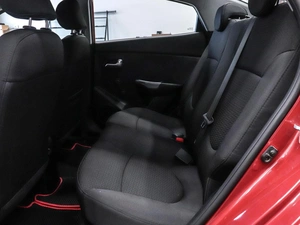 Седан Kia Rio 2015 года, 1149000 рублей, Красноярск