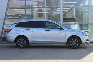 Универсал ВАЗ (LADA) Vesta 2019 года, 910000 рублей, Ярославль