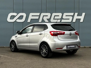 Хетчбэк Kia Rio 2013 года, 826000 рублей, Ижевск