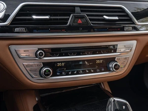 Седан BMW 7 серия 2015 года, 3980000 рублей, Краснодар