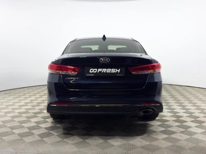Седан Kia Optima 2018 года, 1735100 рублей, Казань