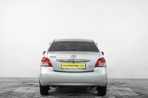 Седан Toyota Belta 2008 года, 629000 рублей, Кемерово