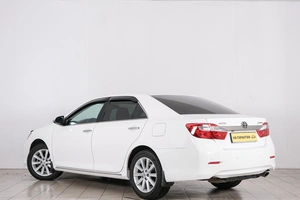 Седан Toyota Camry 2013 года, 1489000 рублей, Красноярск