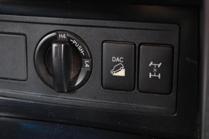 Внедорожник Toyota Land Cruiser Prado 2012 года, 2999000 рублей, Омск