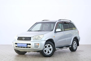 Внедорожник Toyota RAV4 2002 года, 789000 рублей, Омск