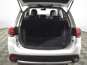 Внедорожник Mitsubishi Outlander 2017 года, 1740200 рублей, Казань