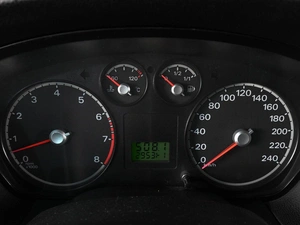 Седан Ford Focus 2005 года, 449000 рублей, Аксай