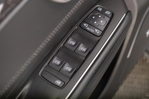 Седан Renault Samsung SM6 2018 года, 1519000 рублей, Томск
