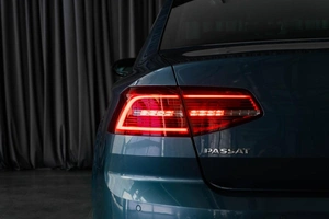 Седан Volkswagen Passat 2017 года, 1899000 рублей, Тюмень