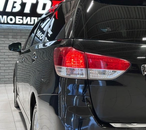 Минивэн Toyota Wish 2012 года, 1277000 рублей, Красноярск