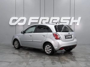 Хетчбэк Kia Rio 2010 года, 659000 рублей, Воронеж