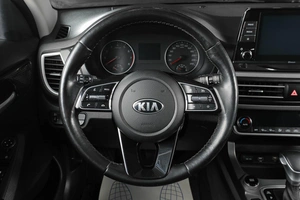 Внедорожник Kia Seltos 2021 года, 2359000 рублей, Тюмень