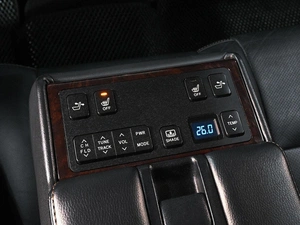 Седан Toyota Camry 2017 года, 2399000 рублей, Ростов-на-Дону