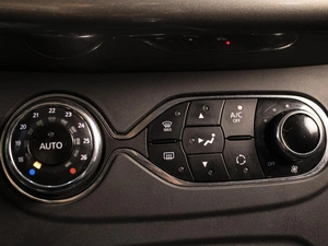 Хетчбэк Renault Sandero Stepway 2016 года, 1120000 рублей, Омск