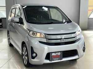 Хетчбэк Mitsubishi EK Custom 2013 года, 587000 рублей, Солонцы