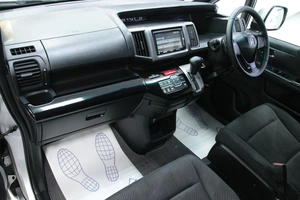 Минивэн Honda Stepwgn 2010 года, 1398000 рублей, Солонцы