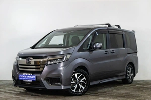 Минивэн Honda Stepwgn Spada 2019 года, 2499000 рублей, Сургут