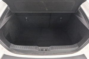 Хетчбэк Mazda 3 2019 года, 1839000 рублей, Красноярск