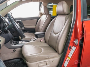 Внедорожник Toyota RAV4 2007 года, 939000 рублей, Сургут