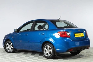 Седан Kia Rio 2010 года, 579000 рублей, Челябинск