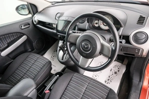 Хетчбэк Mazda Demio 2009 года, 649000 рублей, Красноярск