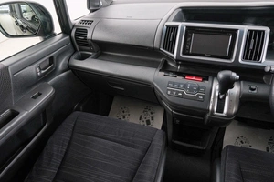 Минивэн Honda Stepwgn 2011 года, 1359000 рублей, Красноярск