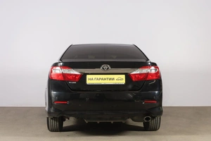 Седан Toyota Camry 2013 года, 1909000 рублей, Новосибирск