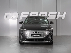 Внедорожник Audi Q5 e-tron 2022 года, 5198000 рублей, Минеральные Воды