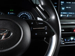 Седан Hyundai Sonata 2019 года, 2440000 рублей, Волгоград