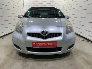 Хетчбэк Toyota Vitz 2009 года, 595000 рублей, Красноярск