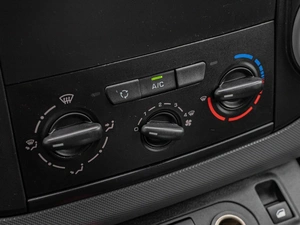 Фургон Peugeot Partner 2017 года, 960000 рублей, Краснодар