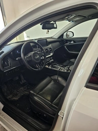 Лифтбек Kia Stinger 2018 года, 2499000 рублей, Красноярск