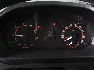 Внедорожник ВАЗ (LADA) Niva Legend 2024 года, 1045000 рублей, Красный Пахарь