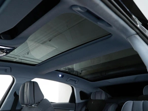 Седан Voyah Passion 2023 года, 3949050 рублей, Москва