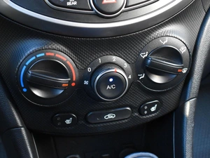 Седан Hyundai Solaris 2014 года, 985000 рублей, Краснодар