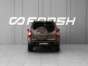 Внедорожник Chevrolet Niva 2015 года, 608000 рублей, Тверь