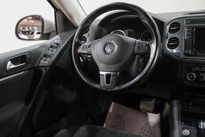 Внедорожник Volkswagen Tiguan 2013 года, 1979000 рублей, Новокузнецк