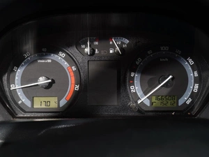 Хетчбэк Skoda Fabia 2006 года, 376000 рублей, Тверь