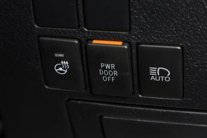 Минивэн Toyota Alphard 2021 года, 6589000 рублей, Новосибирск